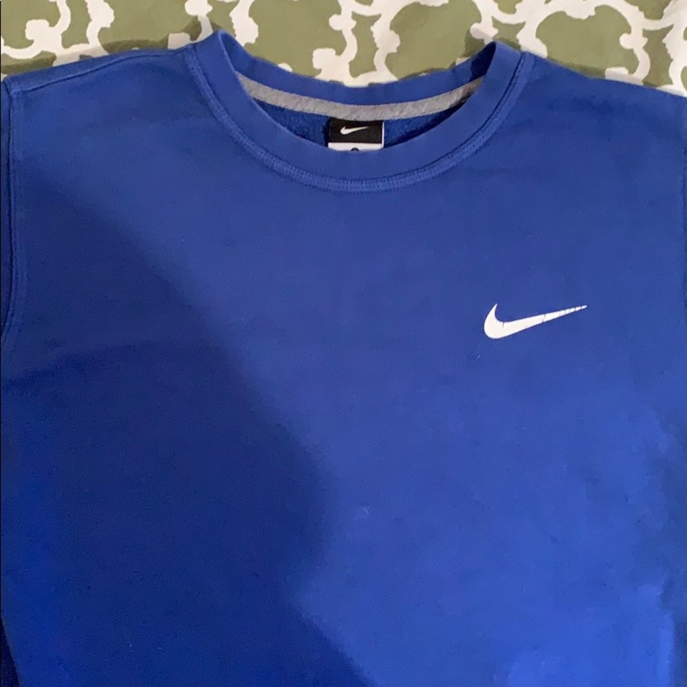 Men’s Nike fleece crew neck